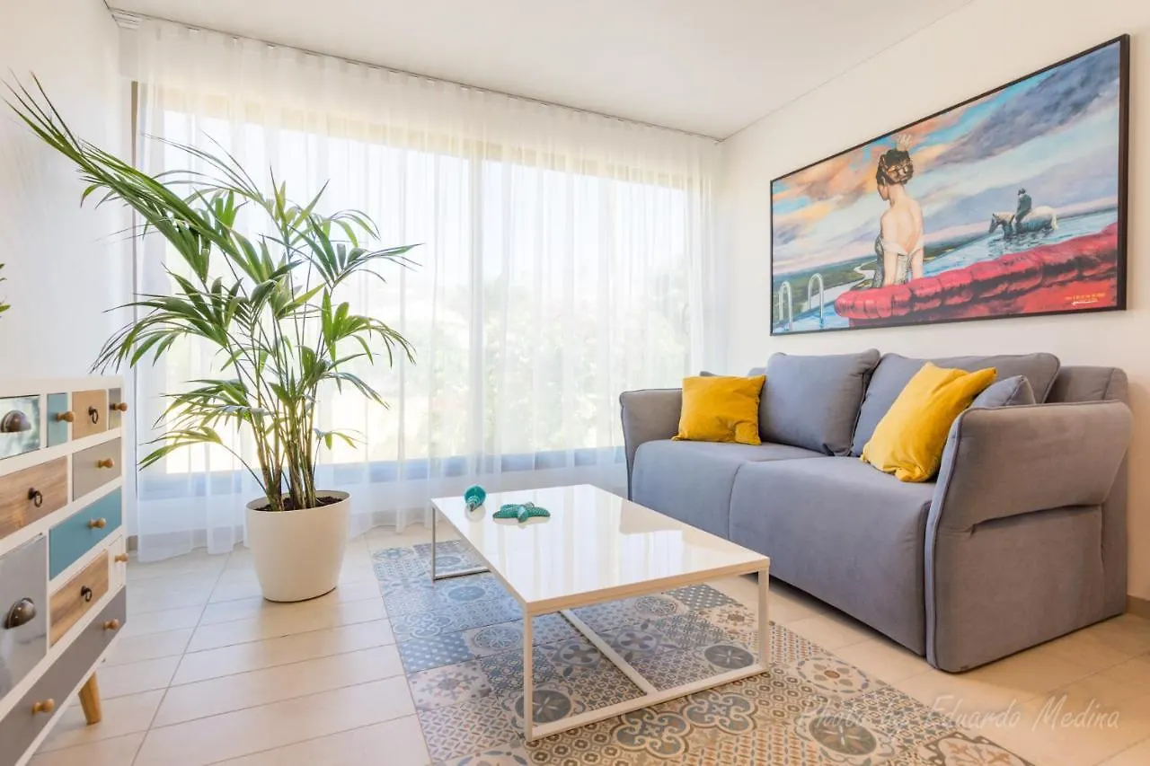 Apartamento - Oasis contacts
